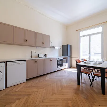 Apartment 2p Dans Luxueuse *