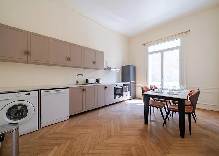 Apartment 2p Dans Luxueuse *